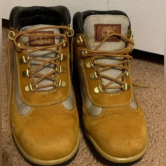 ⭐️HOST PICK⭐️ Timberland Boy’s Field Boots size 6