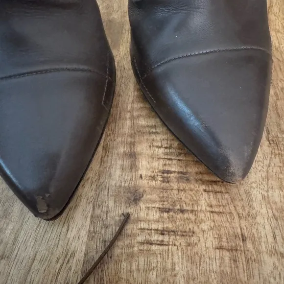 Hugo boss BOSS brown leather pointed pointy toe tip lace up high heel boots EUC
