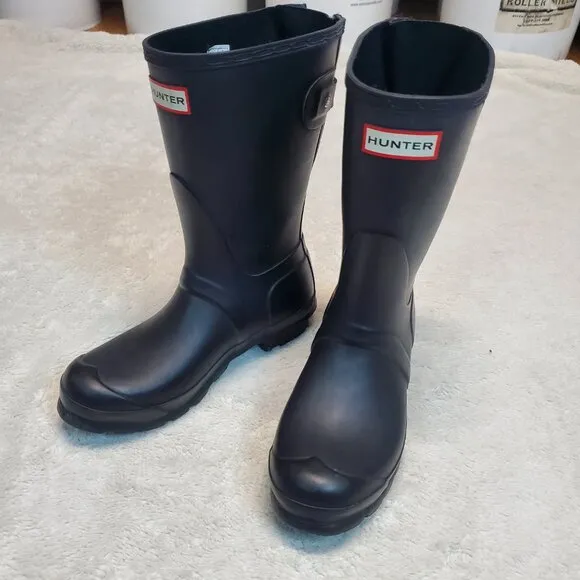 Hunter Black Matte Classic Original Short Waterproof Rubber Rain Boots Women 6