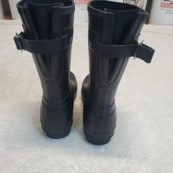 Hunter Black Matte Classic Original Short Waterproof Rubber Rain Boots Women 6