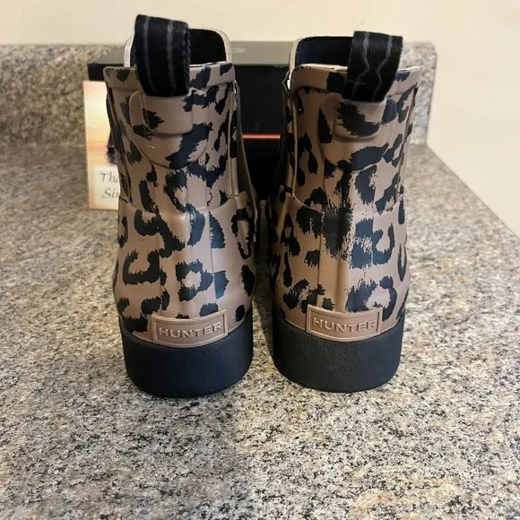 Hunter Chelsea Boots Leopard Print Rubber / Rain Waterproof Bootie Womens Size 6