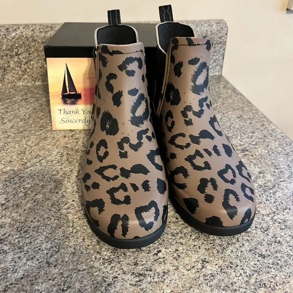 Hunter Chelsea Boots Leopard Print Rubber / Rain Waterproof Bootie Womens Size 6