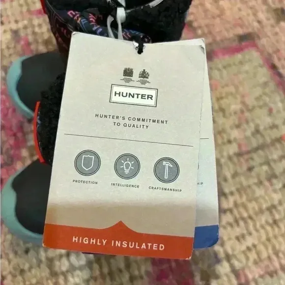 Hunter Girl's Intrepid Logo Rainbow Print Snow Boot (Toddler/Little Kid)