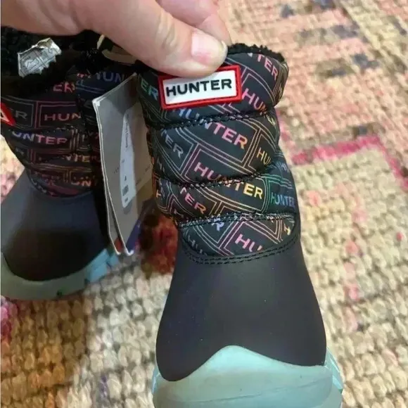 Hunter Girl's Intrepid Logo Rainbow Print Snow Boot (Toddler/Little Kid)