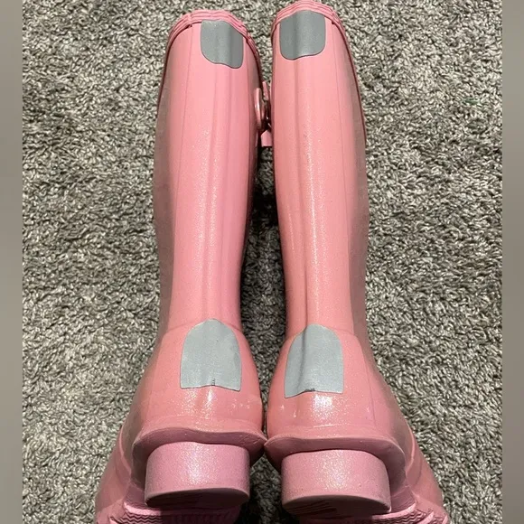 Hunter Glittery Pink rain boots Girls size 4 waterproof mud snow boot