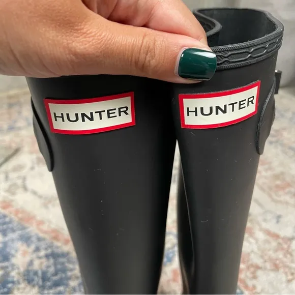 HUNTER- Women’s Original Tall Rain Boot Wellington Matte Black Size US 9
