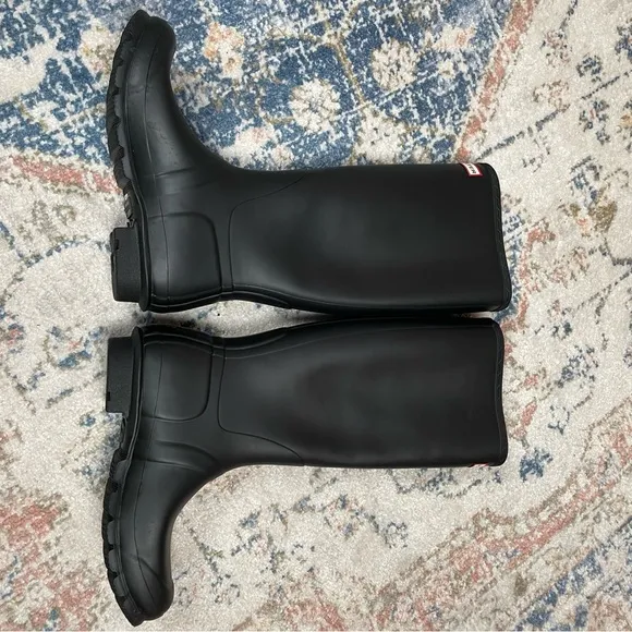 HUNTER- Women’s Original Tall Rain Boot Wellington Matte Black Size US 9