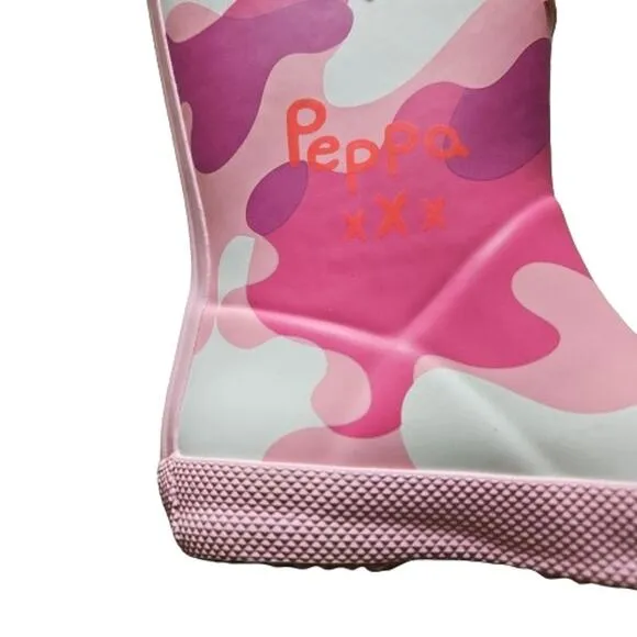 Hunter x Peppa Pig Classic Pull On Rain Boots