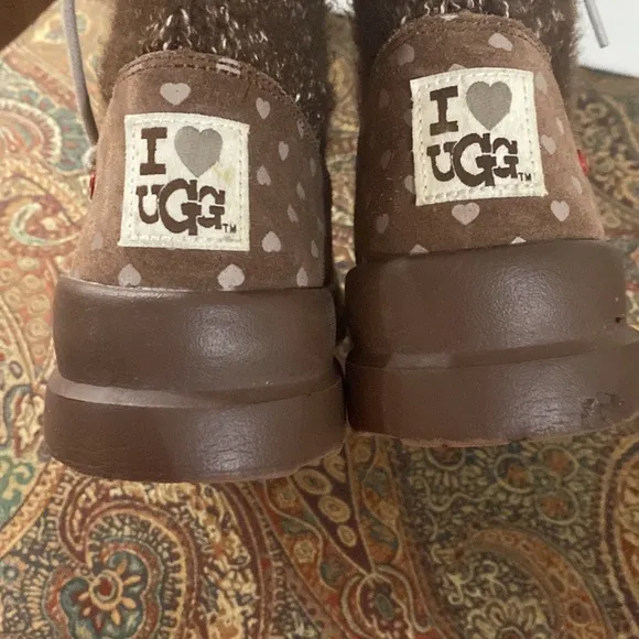 I heart Ugg chocolate chip slouchy knit calf suede mini boots size 5