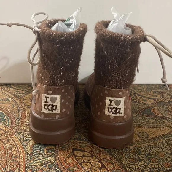 I heart Ugg chocolate chip slouchy knit calf suede mini boots size 5
