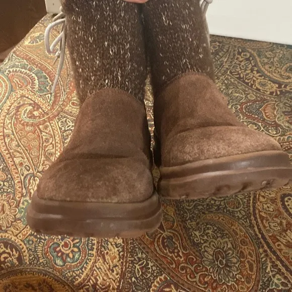 I heart Ugg chocolate chip slouchy knit calf suede mini boots size 5