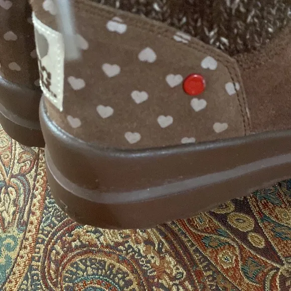 I heart Ugg chocolate chip slouchy knit calf suede mini boots size 5