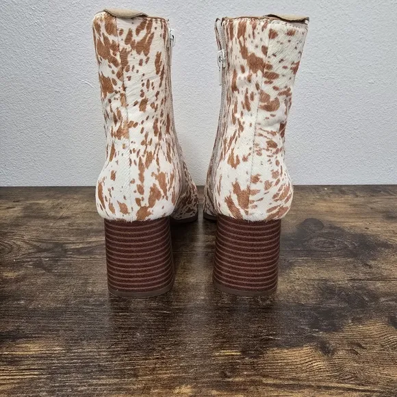 INC Brown White Cow Print Calf Hair Ankle Booties Boots Chunky Heel Size…