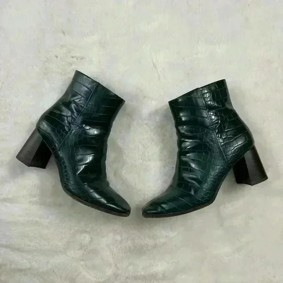 INC Green Snakeskin Faux Leather Ankle Boots Size 6