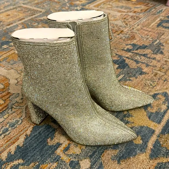 INC. never used sparkle booties 🪩✨