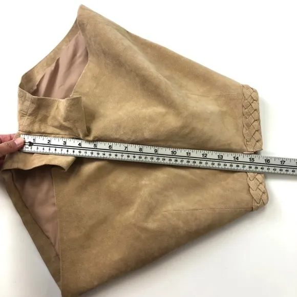 Intermix tan suede braid shorts Medium