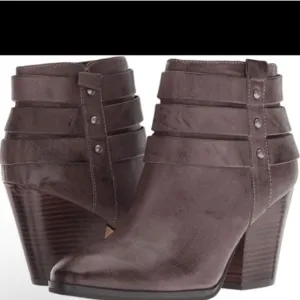 Isola Levina leather ankle boots women 8.5 brown western Y2K rodeo casual rodeo
