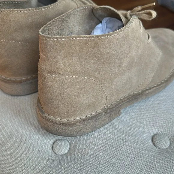 J. Crew 1990 MacAlister Chukka Boots in Suede Tan Anchor Grey Men's 8