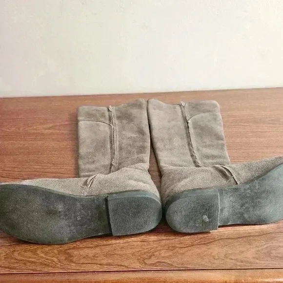 Jacadi Paris Suede Boots SIZE 35