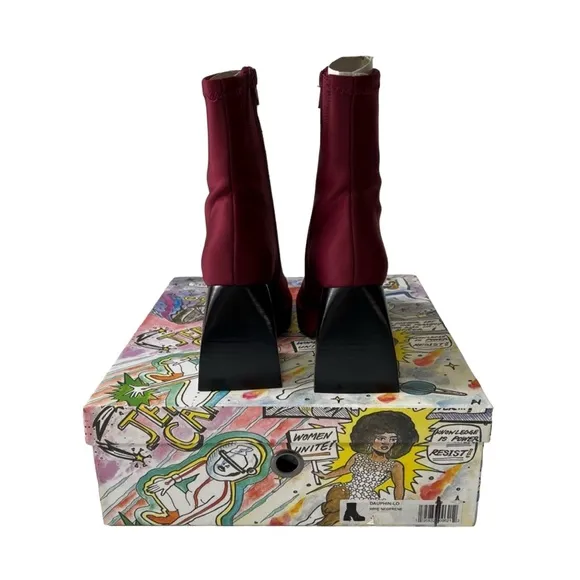 Jeffrey Campbell Boots Women’s SZ 5 Dauphin Square Toe Platform in Red Burgundy