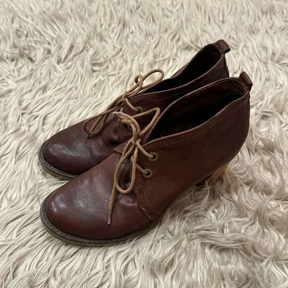 Jeffrey campbell boxxy leather boots size 8.5