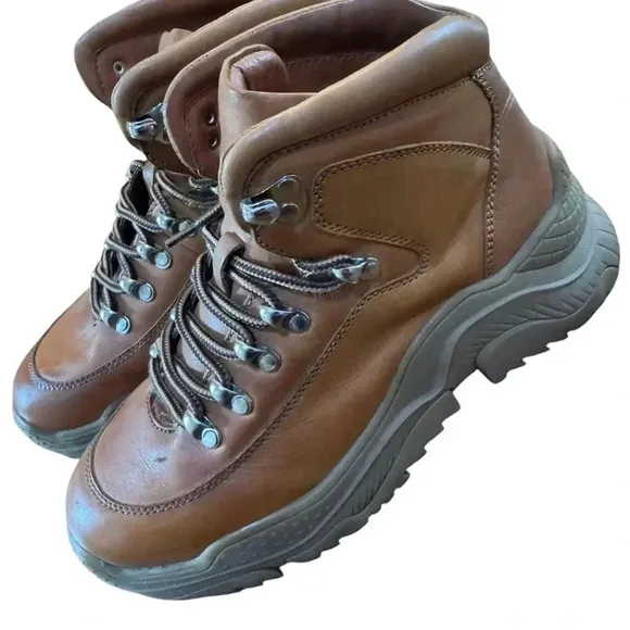Jeffrey Campbell Debris Sneaker Boots Hiking Boots Women Size 7.5 EUC