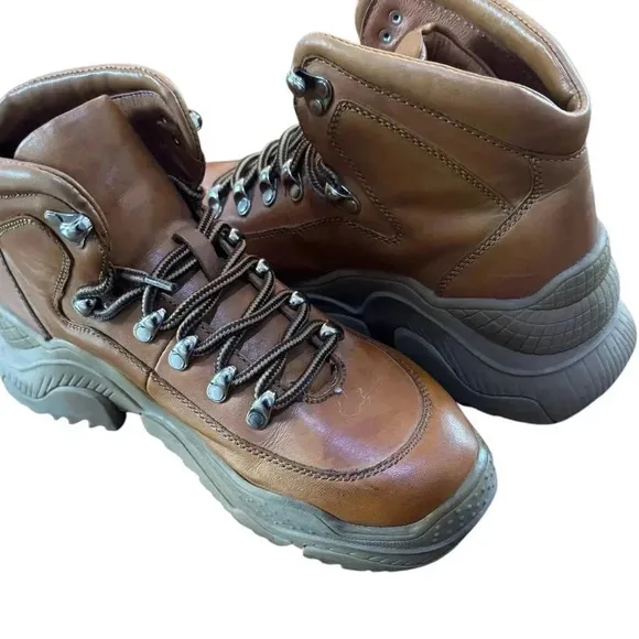 Jeffrey Campbell Debris Sneaker Boots Hiking Boots Women Size 7.5 EUC