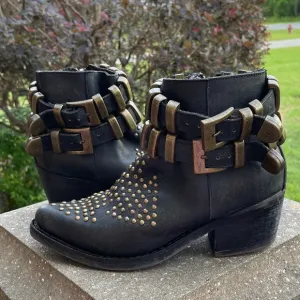 Jeffrey Campbell Rare Gothic Buckled Stud Black Ankle Booties Size 7