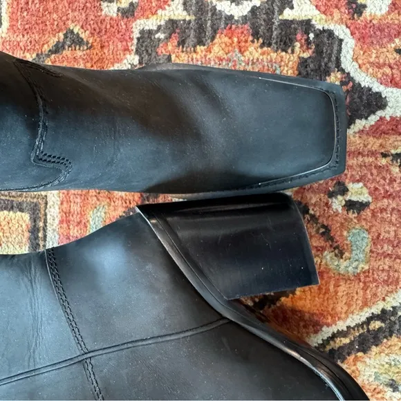 Jeffrey Campbell size 7.5 never worn boots