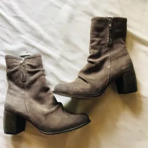 Jeffrey Campbell Women's Suede Ankle Boots -gray /taupe