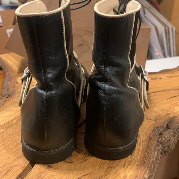 JOHN FLUEVOG “IN THE MONEY” BLACK BOOTS BOOTEES WITH BUCKLES STRAPS AND …