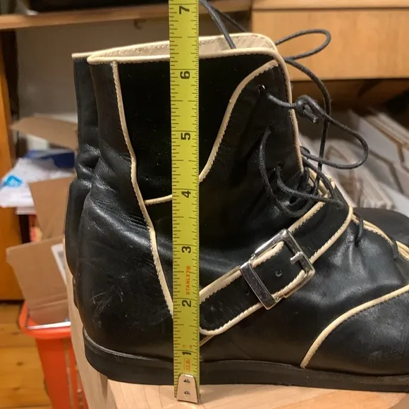 JOHN FLUEVOG “IN THE MONEY” BLACK BOOTS BOOTEES WITH BUCKLES STRAPS AND …