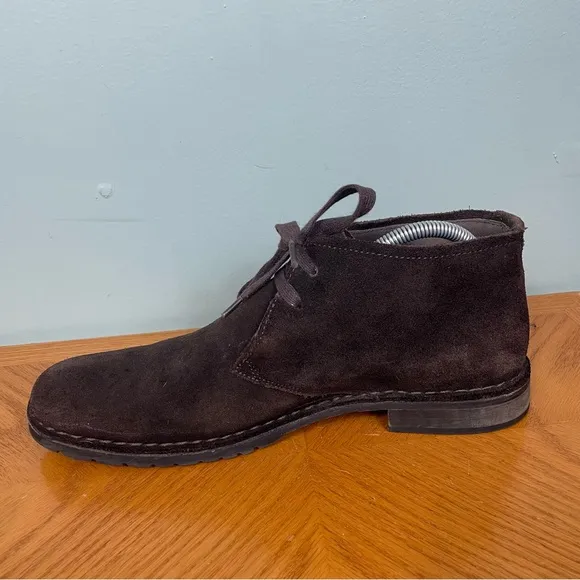 John Varvatos Suede Boots Mens Size 10 Brown Lace Up Ankle Chukka Boot