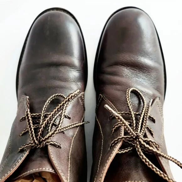 Johnston &amp; Murphy Smooth Brown Leather Lace-Up Boots With Suede Heels, Size 10.5