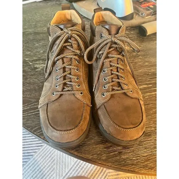 Johnston &amp; Murphy RIDGEMONTTRK Brown Leather Waterproof Ankle Boots sz 9 EUC