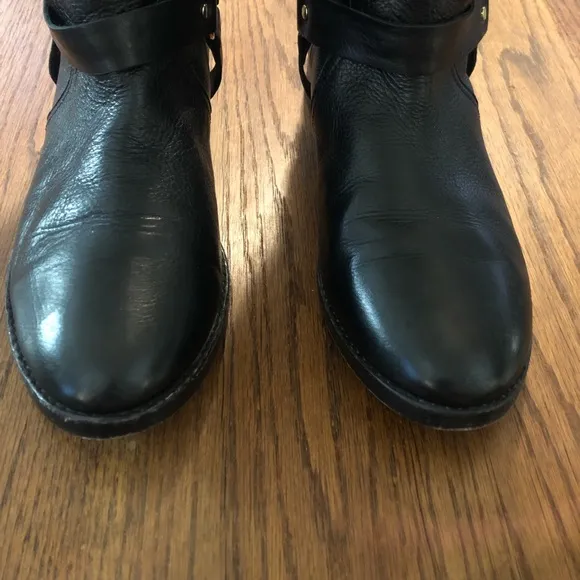 Joie Pull on horse riding boots.  EUC.  Very very soft leather!  Beautiful. 9.5
