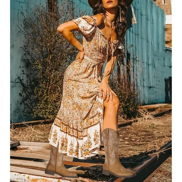 J's.o.l.e Cowboy Boots Women Tan Faux Leather Floral Embroidered Fashion Boots