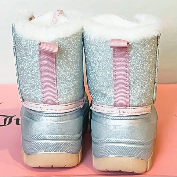 Juicy Couture Lil Quinto Drive Toddler Silver &amp; Rainbow Glitter Snow Duck Boots
