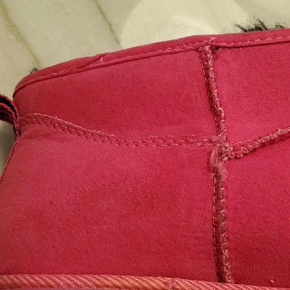 Juicy Kerri Furry Pink Boots Size 7