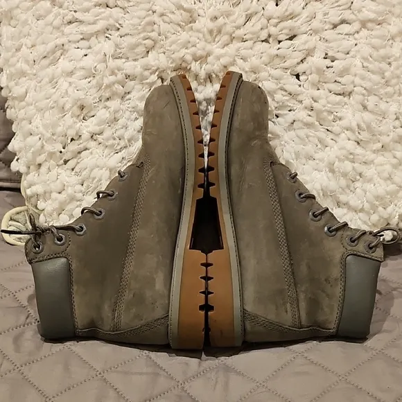 Juniors Gray Timberland Boots