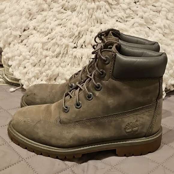 Juniors Gray Timberland Boots
