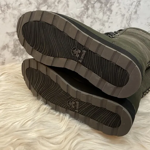 Kamik Ariel Waterproof Boot in Charcoal, Size 6