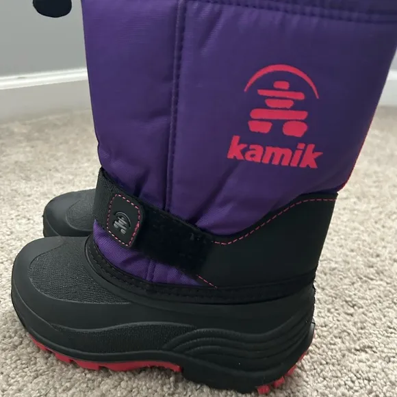 Kamik Snow Boots Girls 12 Purple Orchid Rocket Lug Sole Waterproof Lined