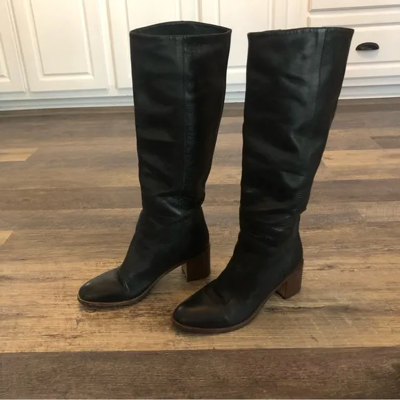 Kate Spade Mireille Black Leather Boot GUC Beautiful boots