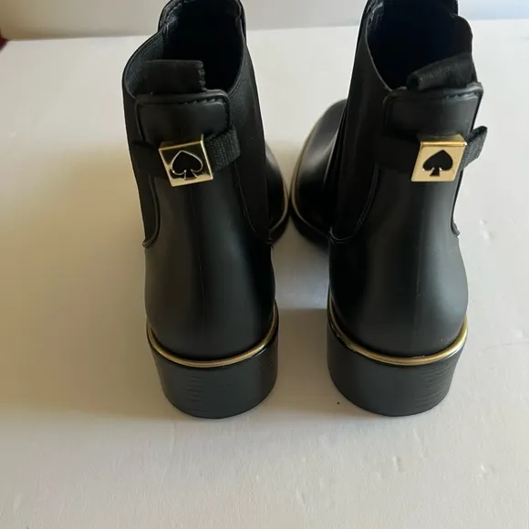 KATE SPADE SOLSTICE ANKLE RAIN BOOTS BLACK WITH GOLD DETAIL SIZE 7 NWOT