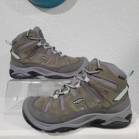 KEEN Circadia Mid Height Waterproof Hiking Boots Steel Grey/Blue Women size 111