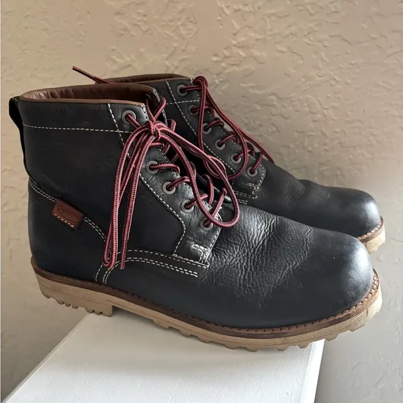 KEEN Men’s 59 Oiled Black leather boots. EUC Size 9
