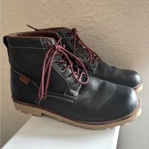 KEEN Men’s 59 Oiled Black leather boots. EUC Size 9