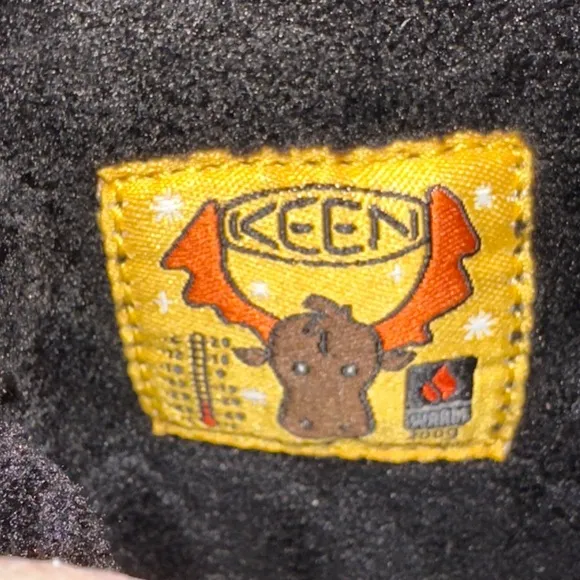 KEEN youth Puffrider Waterproof Boots