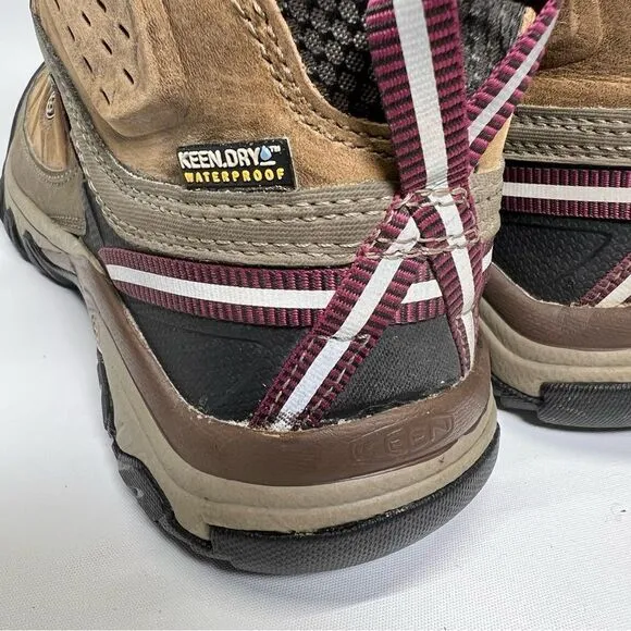 KEEN Womens Targhee III Mid Waterproof Hiking Boots in Weiss/Boysenberry 7.5